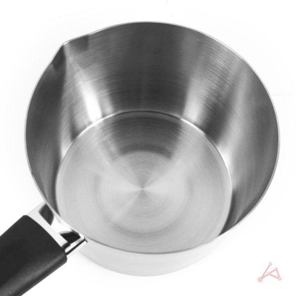 Retro-Inspired Noodle Saucepan - Image 3